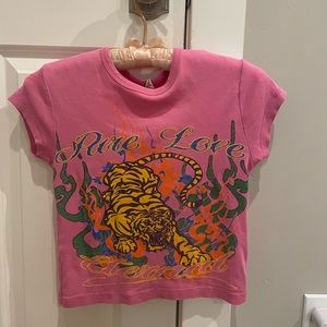 URBAN OUTFITTERS PINK TEE